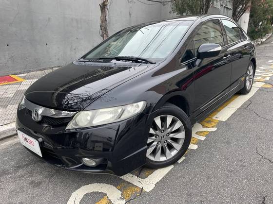 HONDA CIVIC 1.8 LXS 16V FLEX 4P AUTOMÁTICO