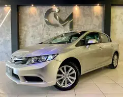 HONDA CIVIC 1.8 LXS 16V FLEX 4P AUTOMÁTICO HONDA CIVIC 1.8 LXS 16V FLEX 4P AUTOMÁTICO