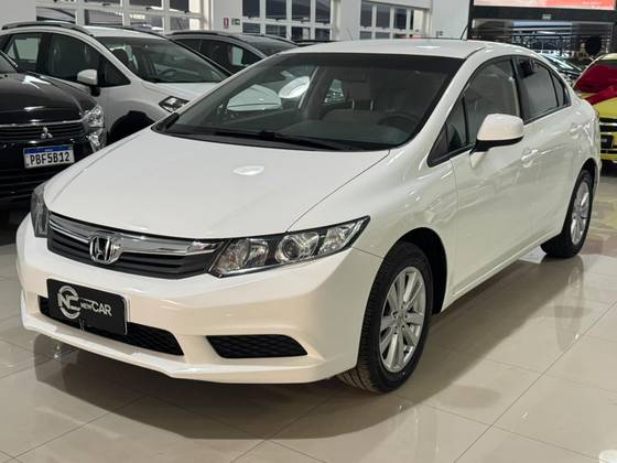 HONDA CIVIC 1.8 LXS 16V FLEX 4P MANUAL