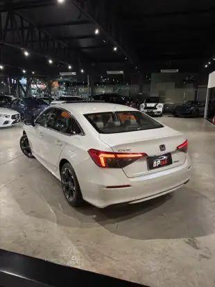 HONDA-CIVIC-2023