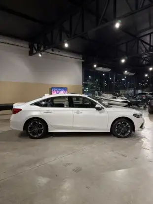 HONDA-CIVIC-2023