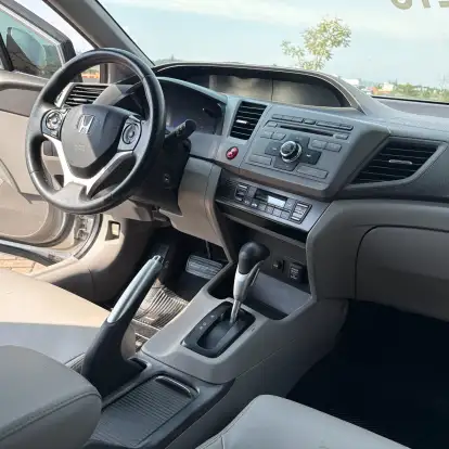HONDA-CIVIC-2013