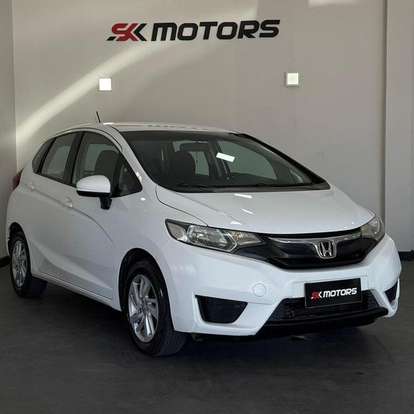 HONDA-FIT-2016