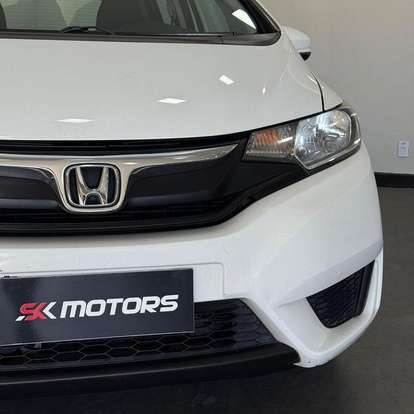 HONDA-FIT-2016