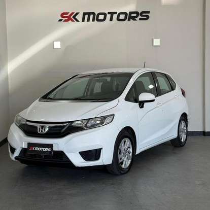 HONDA-FIT-2016