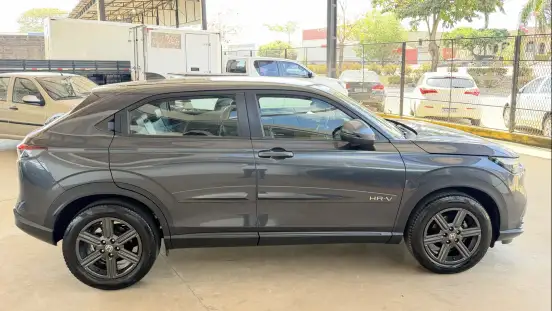 HONDA-HR-V-2023