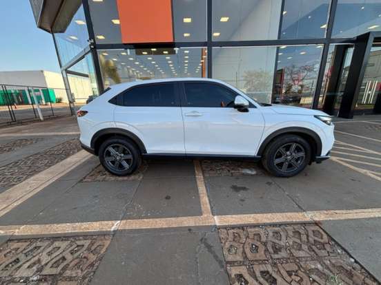 HONDA-HR-V-2025