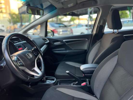HONDA-WR-V-2017
