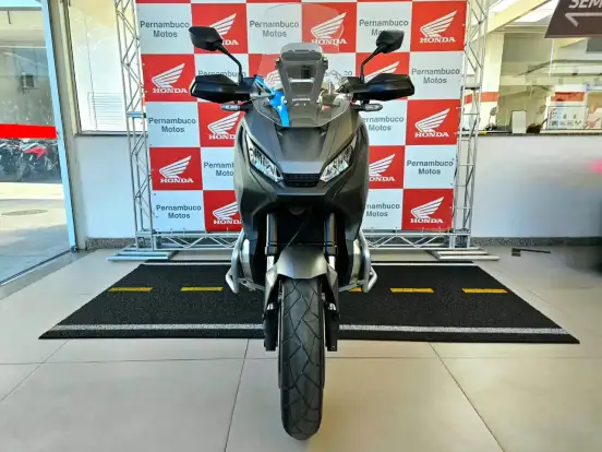HONDA-X-ADV-2020