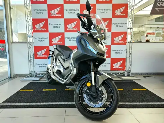 HONDA-X-ADV-2020