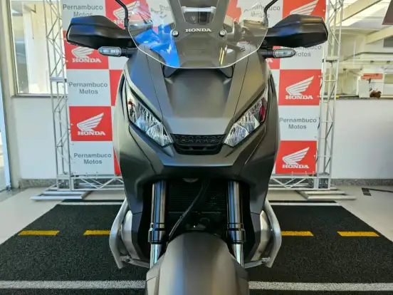 HONDA-X-ADV-2020