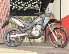 HONDA XRE 300 ABS HONDA XRE 300 ABS