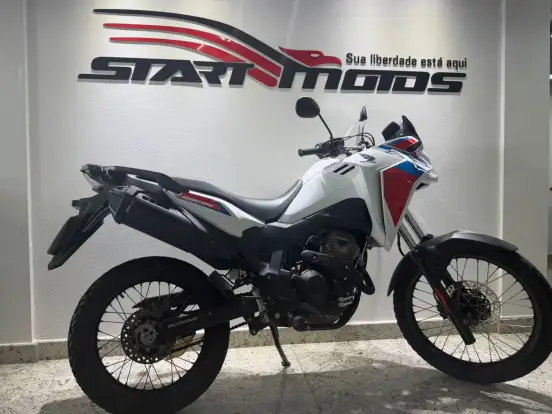 HONDA-XRE 300 SAHARA-2024