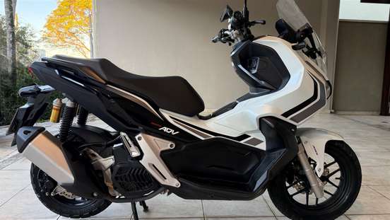 HONDA-ADV-2021