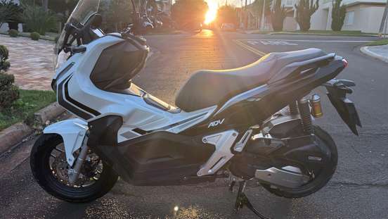 HONDA-ADV-2021