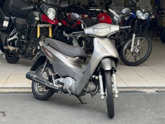 HONDA BIZ 125 ES 