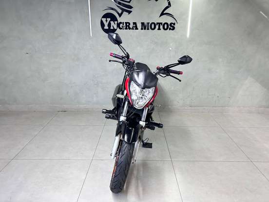 HONDA-CB 300R-2013