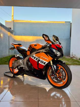 HONDA CBR 1000RR FIREBLADE 