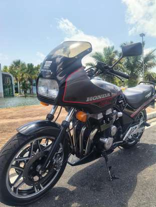 HONDA-CBX 750 FOUR-1988