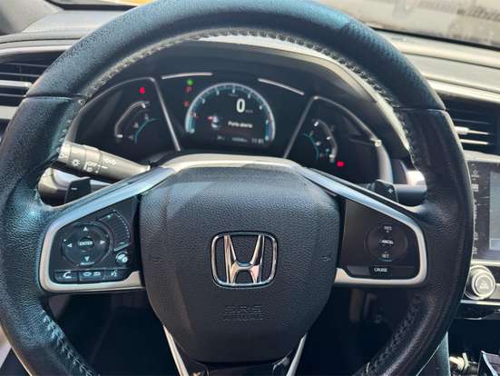 HONDA-CIVIC-2018