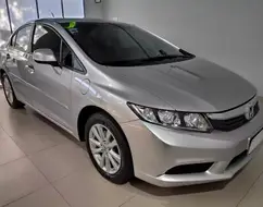 HONDA CIVIC 1.8 LXS 16V FLEX 4P AUTOMÁTICO HONDA CIVIC 1.8 LXS 16V FLEX 4P AUTOMÁTICO