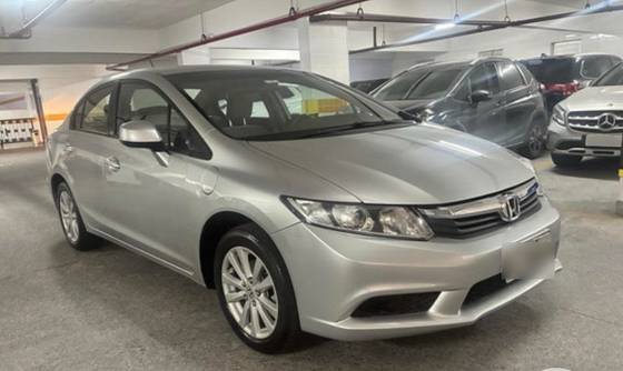 HONDA CIVIC 1.8 LXS 16V FLEX 4P AUTOMÁTICO