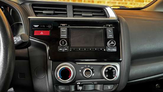 HONDA-FIT-2016