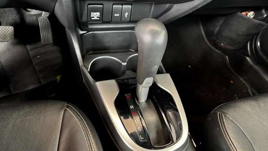 HONDA-FIT-2016