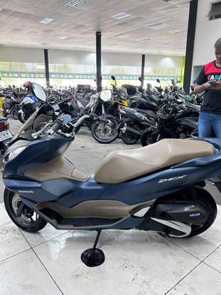 HONDA-PCX DLX-2023