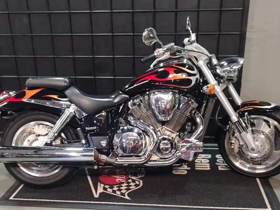 HONDA-VTX 1800C HONDA-VTX 1800C-2006