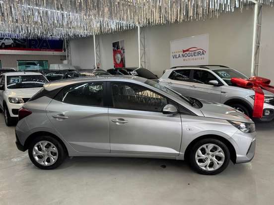 HYUNDAI-HB20-2024