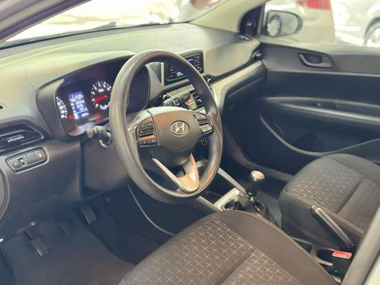 HYUNDAI-HB20-2024
