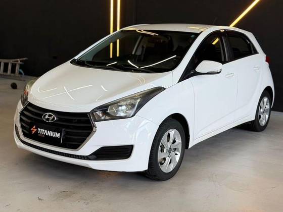 HYUNDAI HB20 1.0 COMFORT 12V FLEX 4P MANUAL