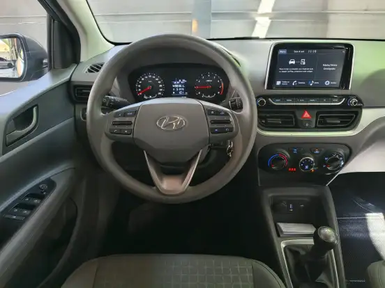HYUNDAI-HB20S-2025