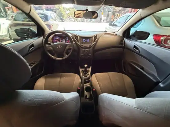 HYUNDAI-HB20S-1.0 COMFORT PLUS 12V FLEX 4P MANUAL HYUNDAI-HB20S-2019