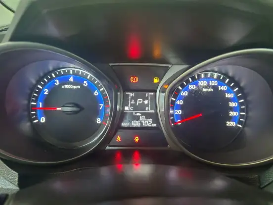 HYUNDAI-HB20S-2016