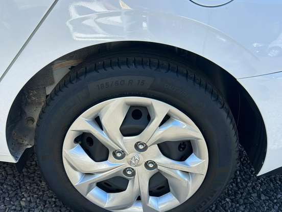 HYUNDAI-HB20S-1.0 12V FLEX COMFORT PLUS MANUAL HYUNDAI-HB20S-2024