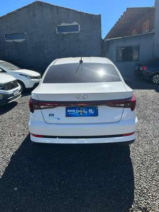 HYUNDAI-HB20S-2024