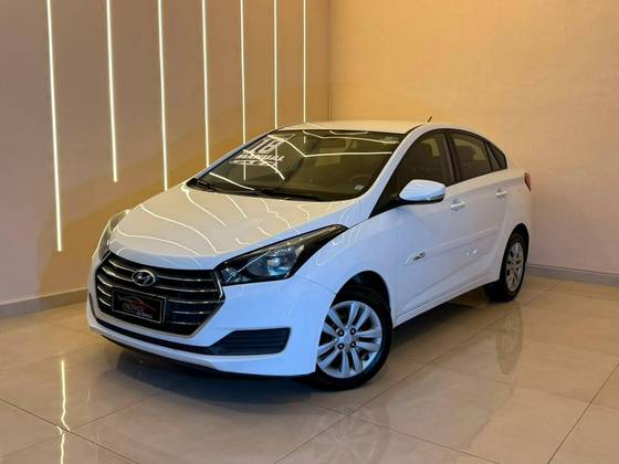 HYUNDAI HB20S 1.0 COMFORT PLUS 12V FLEX 4P MANUAL