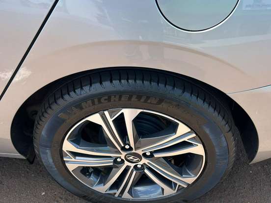 HYUNDAI-HB20S-1.0 TGDI FLEX PLATINUM AUTOMÁTICO HYUNDAI-HB20S-2022