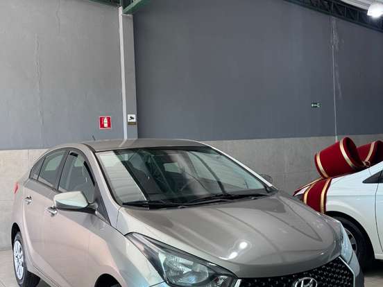 HYUNDAI-HB20S-1.0 UNIQUE 12V FLEX 4P MANUAL HYUNDAI-HB20S-2019