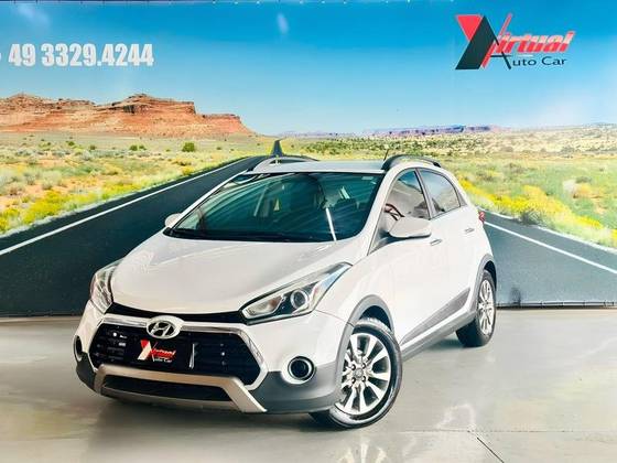 HYUNDAI HB20X 1.6 16V PREMIUM FLEX 4P AUTOMÁTICO