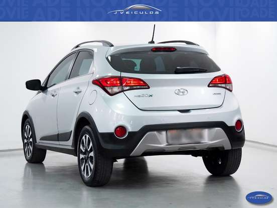 HYUNDAI-HB20X-2019