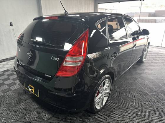 HYUNDAI I30 2.0 MPI 16V GASOLINA 4P MANUAL