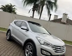 HYUNDAI SANTA FÉ 3.3 MPFI 4X4 7 LUGARES V6 270CV GASOLINA 4P AUTOMÁTICO HYUNDAI SANTA FÉ 3.3 MPFI 4X4 7 LUGARES V6 270CV GASOLINA 4P AUTOMÁTICO