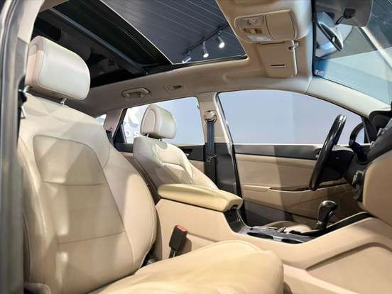 HYUNDAI-TUCSON-2020