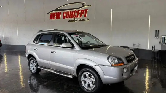 HYUNDAI TUCSON 2.0 MPFI GLS 16V 143CV 2WD GASOLINA 4P AUTOMÁTICO