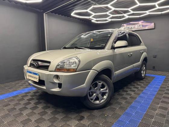 HYUNDAI TUCSON 2.0 MPFI GL 16V 2WD GASOLINA 4P AUTOMÁTICO