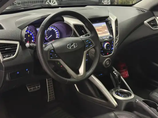 HYUNDAI-VELOSTER-1.6 16V GASOLINA 3P AUTOMÁTICO HYUNDAI-VELOSTER-2012