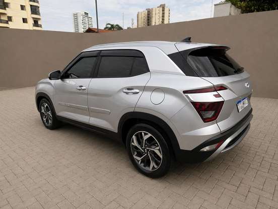 HYUNDAI-CRETA-2024